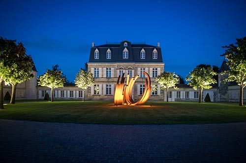 Het château Malescasse in Médoc ’s avonds